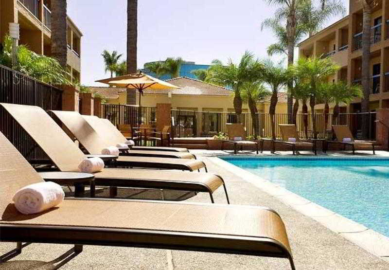 Courtyard By Marriott San Diego Sorrento Valley Exterior foto